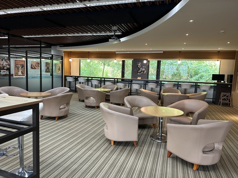 館內的休閒空間